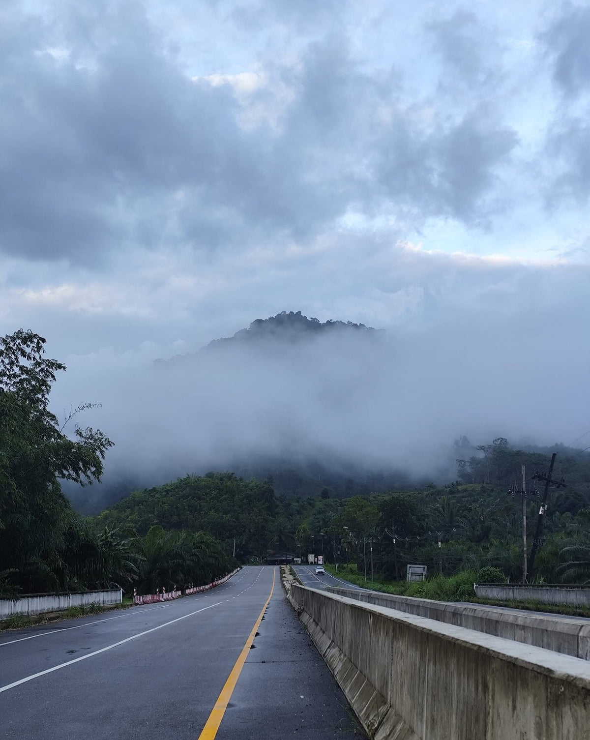 Thailand Premium Dschungel- & Küsten-Expedition (125cc)
